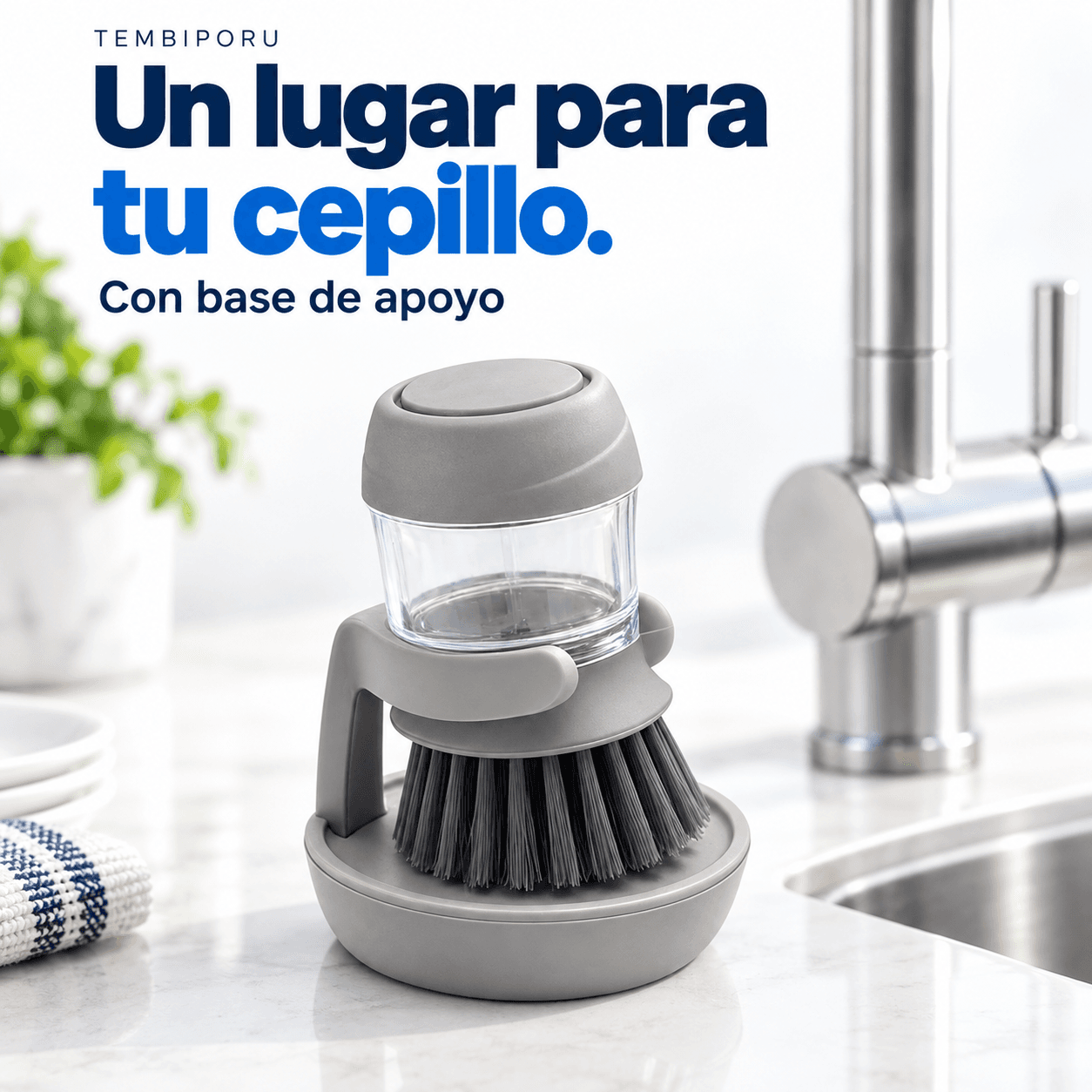 LavaClean apoyado en su base junto a una pileta de cocina